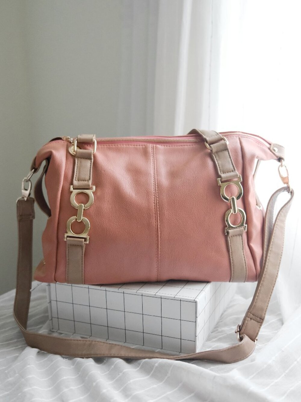 Dusty Pink Faux Leather Satchel Bag with Gold Hardware